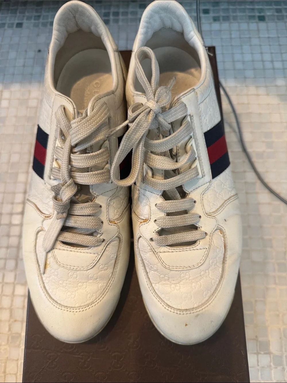 Gucci Men’s Micro Guccissima Leather Sneakers with Red & Navy Stripe